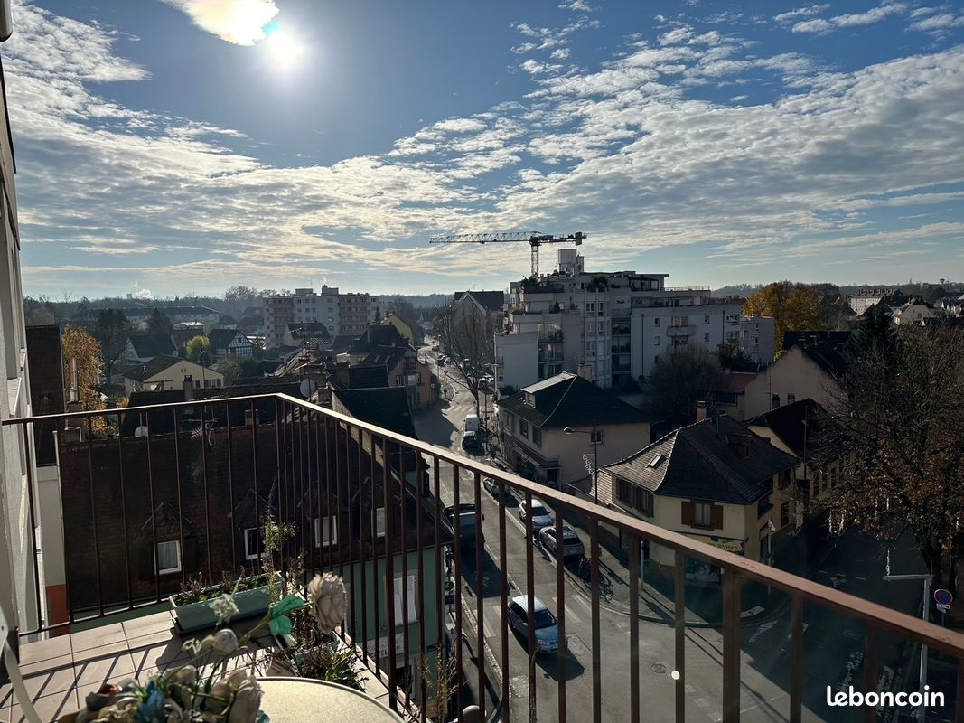 2 bedrooms Apartment in Strasbourg, France No. 53716