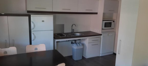 2 bedrooms Apartment in Var, France No. 1910 11