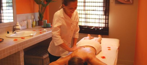 2 bedrooms Apartment in Var, France No. 1910 2