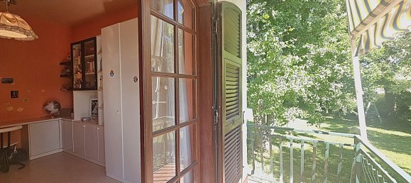 5-salle Maison à Carrara, Italy No. 275382 30