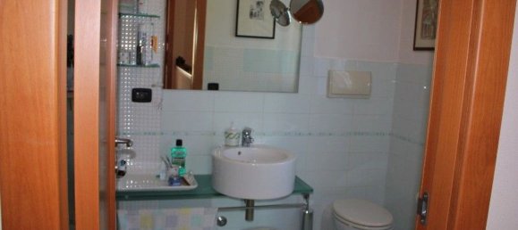 5 rooms Villa in Montignoso, Italy No. 49601 17