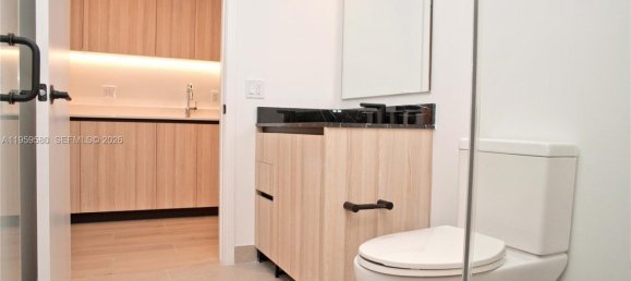 Коммерческая недвижимость 35.86м² в Майами, Майами-Дейд, Флорида, США № 614271 17