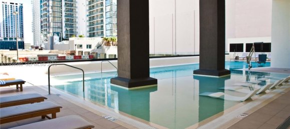 Коммерческая недвижимость 35.86м² в Майами, Майами-Дейд, Флорида, США № 614271 20