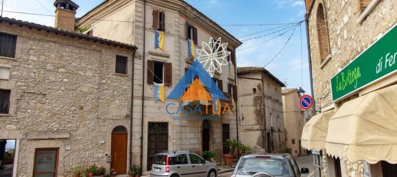 5 bedrooms House in Montecchio, Italy No. 353849 4