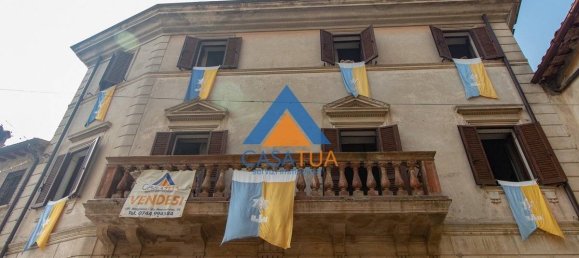 5 bedrooms House in Montecchio, Italy No. 353849 7