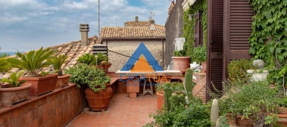 5 bedrooms House in Montecchio, Italy No. 353849 12