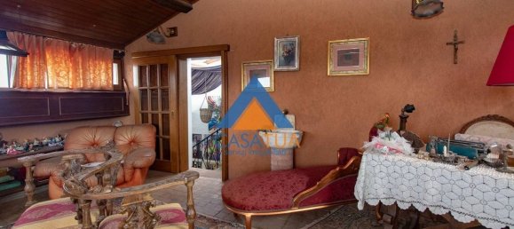 5 bedrooms House in Montecchio, Italy No. 353849 33