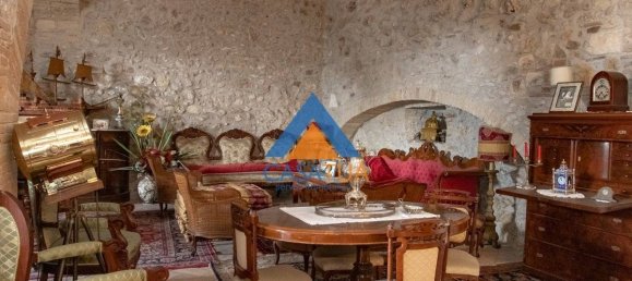 5 bedrooms House in Montecchio, Italy No. 353849 44