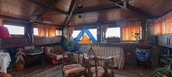 5 bedrooms House in Montecchio, Italy No. 353849 30