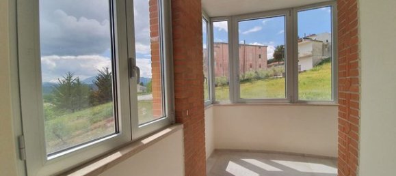 7غرفة شقة في Isernia, Italy رقم 29115 35