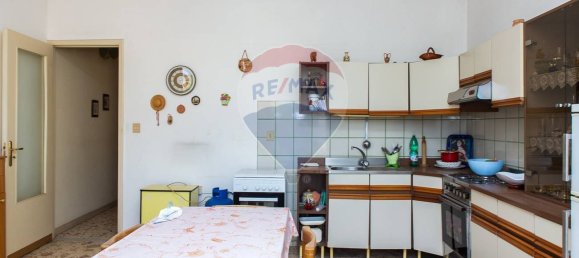 3 Schlafzimmer Wohnung in Valverde, Italy, Nr. 322603 19