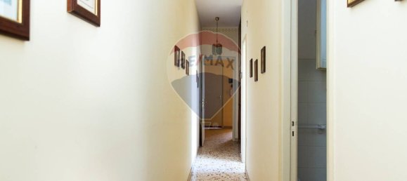 3 Schlafzimmer Wohnung in Valverde, Italy, Nr. 322603 14