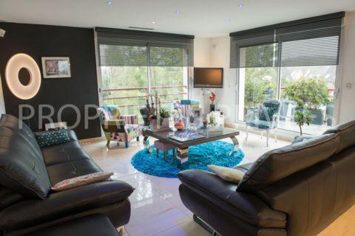 3 Schlafzimmer Eigentumswohnung in Lens, France, Nr. 36678