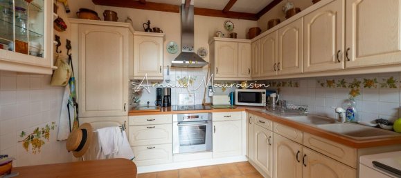 2 bedrooms House in Chantilly, France No. 263031 4