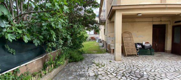 4 bedrooms House in Pratola Peligna, Italy No. 328840 4