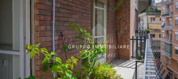 2 bedrooms Apartment in Rome, Italy No. 323069 26