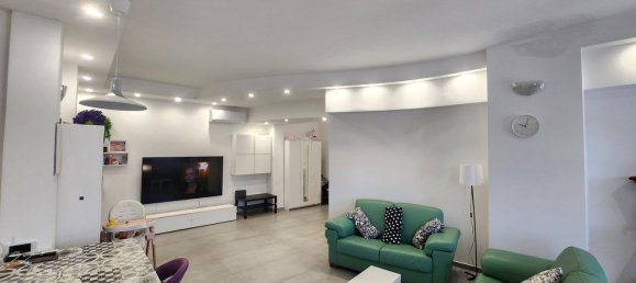 3 Schlafzimmer Wohnung in Termoli, Italy, Nr. 381786 2