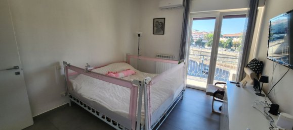 3 Schlafzimmer Wohnung in Termoli, Italy, Nr. 381786 17