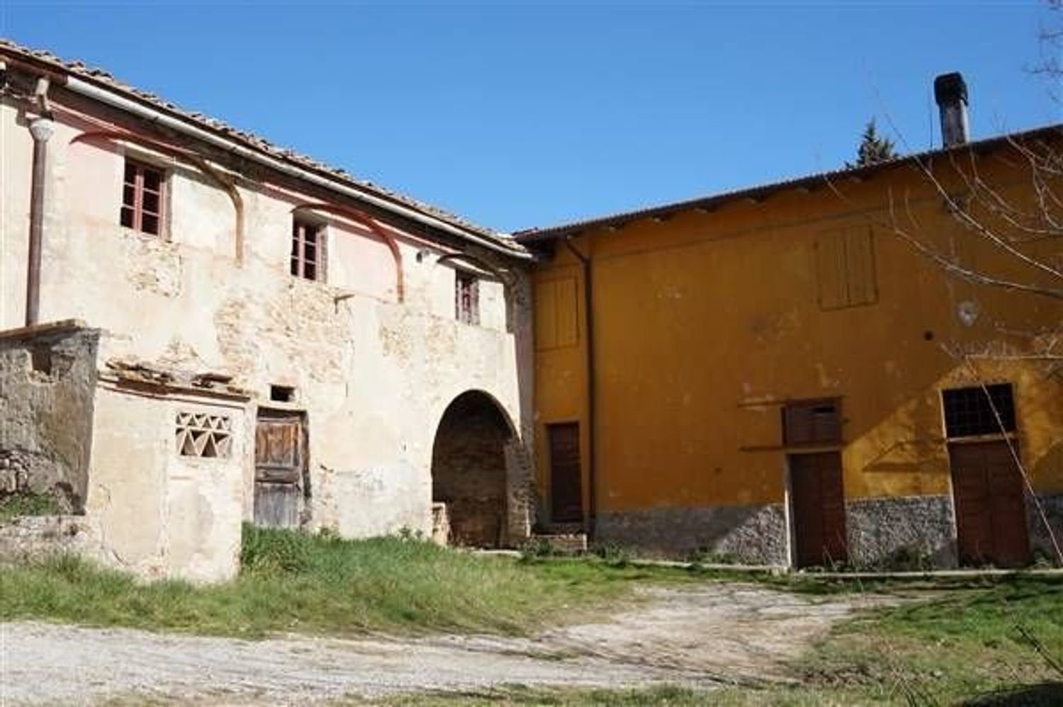 10 rooms House in Certaldo, Italy No. 219024