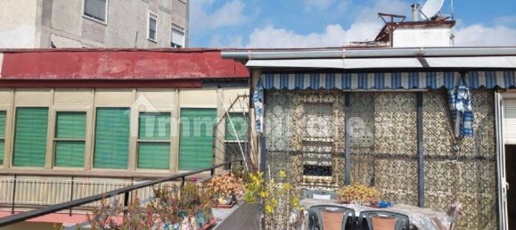 Ático de 2 dormitorios en Naples, Italy No. 14190 6