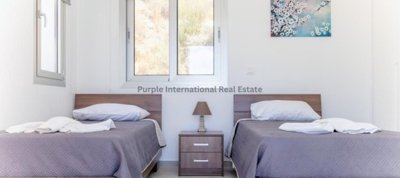 3 bedrooms Villa in Kissonerga, Cyprus No. 946 10