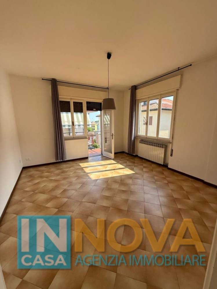 Apartamento T2 em Mogliano Veneto, Italy N.º 270635