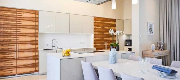 Villa de 5 dormitorios en Pervolia, Cyprus No. 82330 7