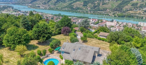 3 Schlafzimmer Villa in Vienne, France, Nr. 238392 3