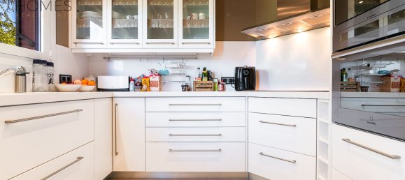 4 غرف نوم منزل في Alp, Spain رقم 97464 29