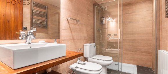 4 غرف نوم منزل في Alp, Spain رقم 97464 36