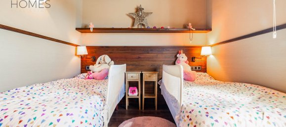 4 غرف نوم منزل في Alp, Spain رقم 97464 46