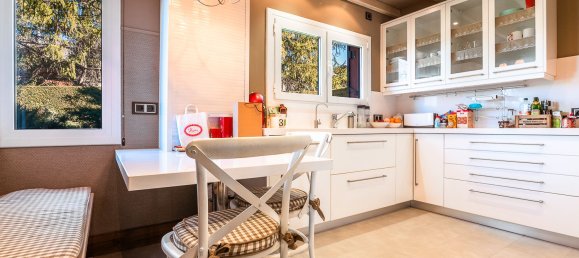 4 غرف نوم منزل في Alp, Spain رقم 97464 28