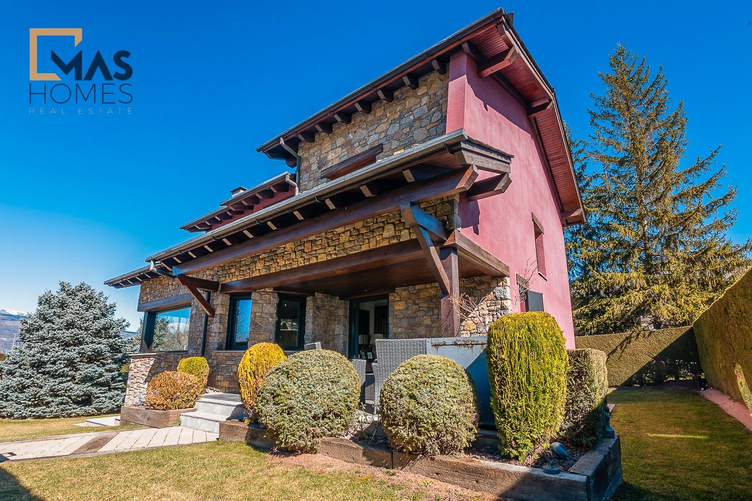 4 غرف نوم منزل في Alp, Spain رقم 97464