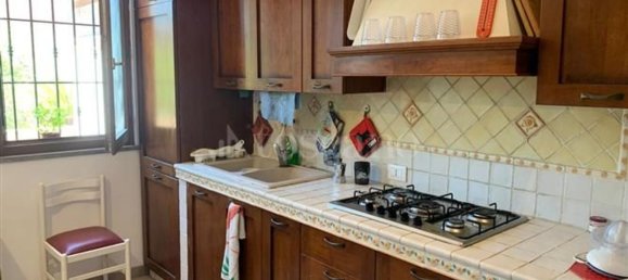 4-Zimmer Villa in Rome, Italy, Nr. 205486 13