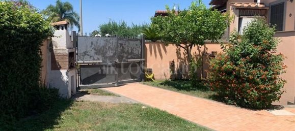 4-Zimmer Villa in Rome, Italy, Nr. 205486 10