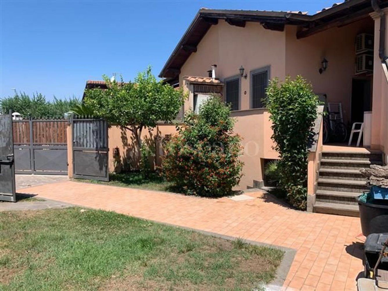4-Zimmer Villa in Rome, Italy, Nr. 205486
