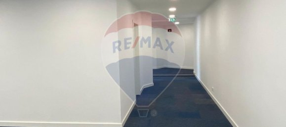 125m² Office in Lisbon, Portugal No. 71970 7