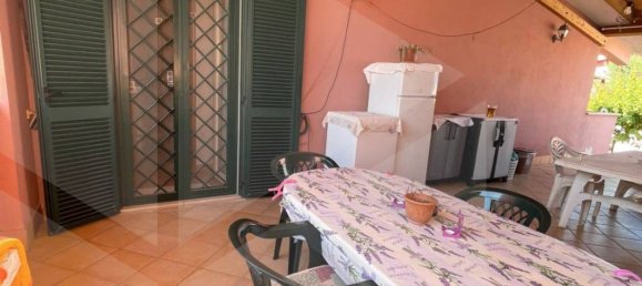 Casa de 5 habitaciónes en Ardea, Italy No. 20816 10