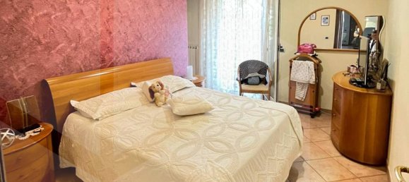 Casa de 5 habitaciónes en Ardea, Italy No. 20816 16