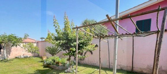 Casa de 5 habitaciónes en Ardea, Italy No. 20816 41