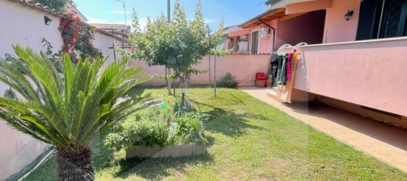 Casa de 5 habitaciónes en Ardea, Italy No. 20816 7