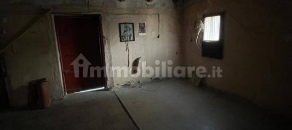 Здание с 3 комнатами в Багерия, Италия № 151293 6