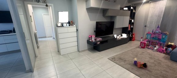 5 Schlafzimmer Wohnung in Misterbianco, Italy, Nr. 338687 7