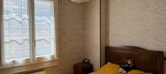 3 chambres Maison à Saint-Amand-Montrond, France No. 76274 7