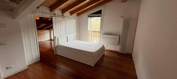 3 bedrooms Villa in Rovereto, Italy No. 229033 9