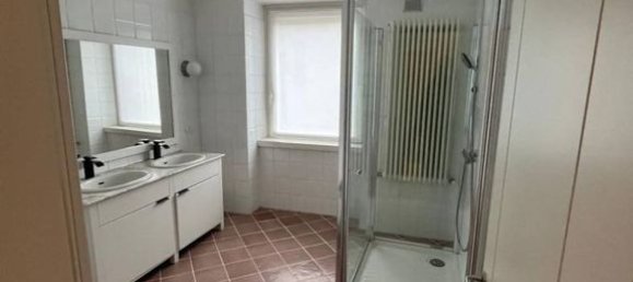 3 bedrooms Villa in Rovereto, Italy No. 229033 4