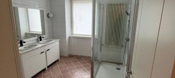 3 bedrooms Villa in Rovereto, Italy No. 229033 5