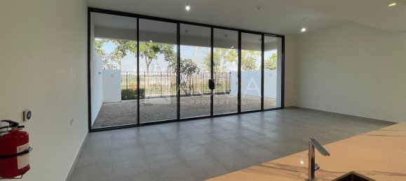 4 bedrooms Townhouse in Mohammed Bin Rashid City, UAE No. 108742 4