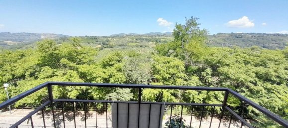 2-salle Appartement à Toffia, Italy No. 121360 3