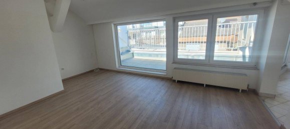 Квартира с 3 комнатами в Альзергрунд, Австрия № 243762 15